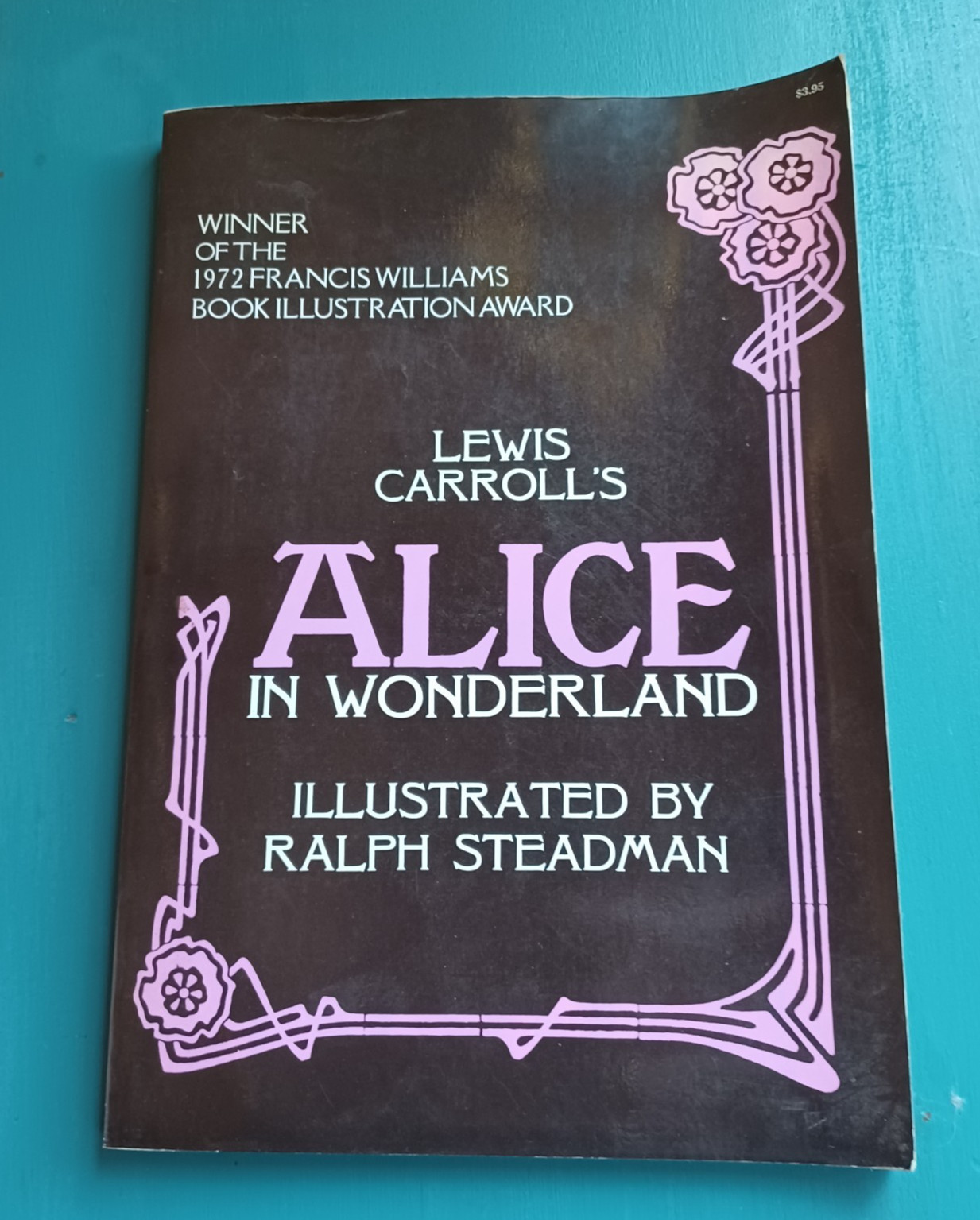 Alice in Wonderland L. Carroll Paperback ~ Illustrated by Ralph Steadman