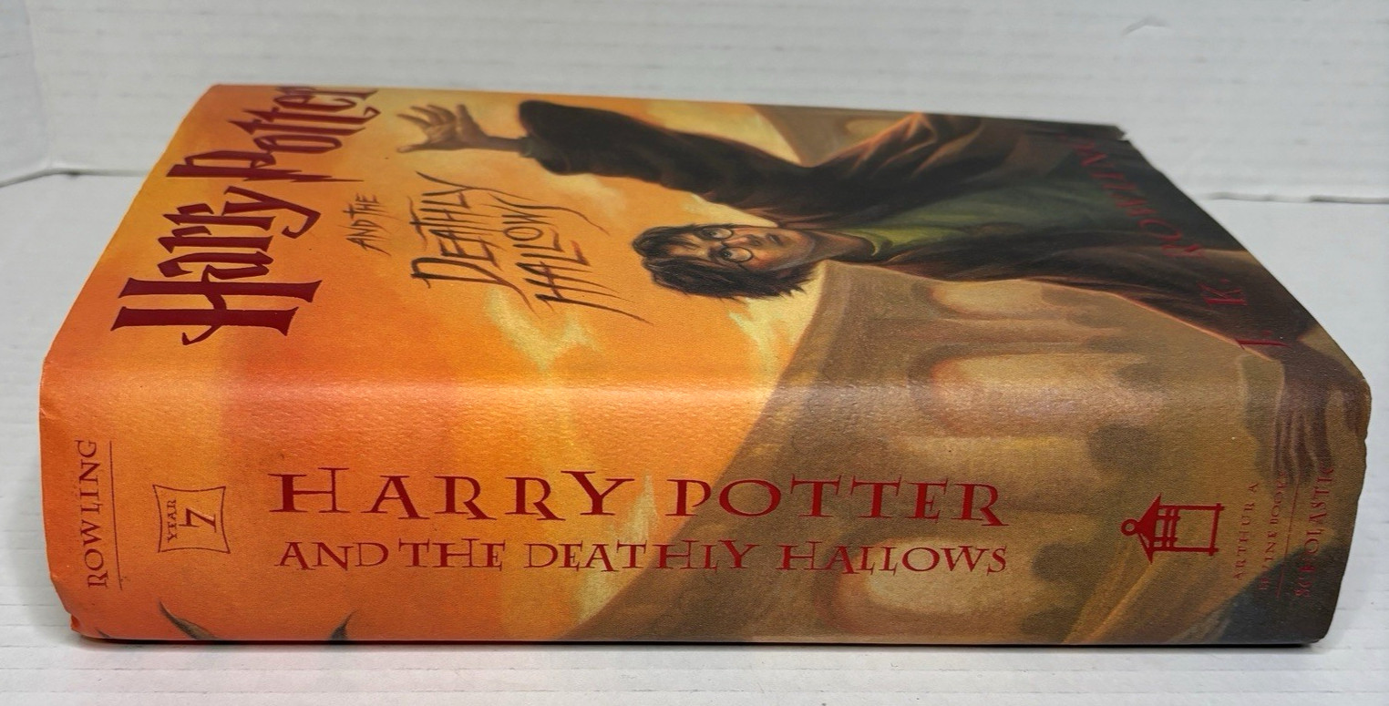 Harry Potter & The Deathly Hallows First Edition 1st Print 759 pages Error Rare