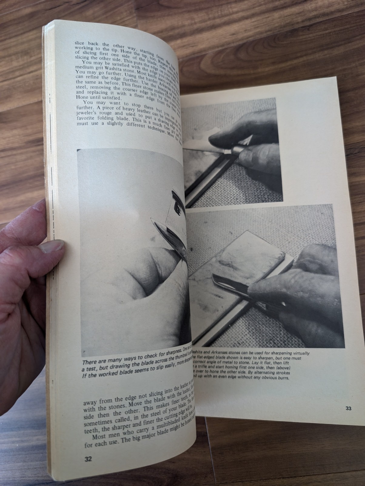 GUN DIGEST BOOK of FOLDING KNIVES JACK LEWIS & B.R. HUGHES