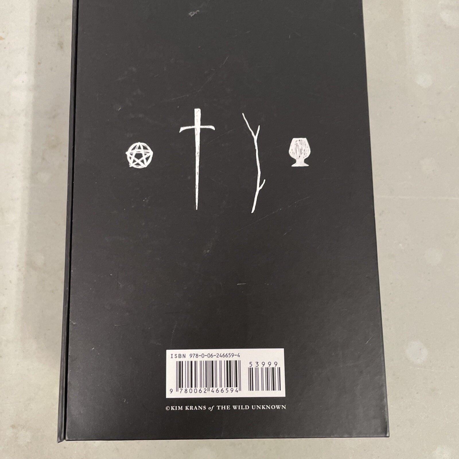 The Wild Unknown Tarot Deck and Guidebook (Official Keepsake Box Set)