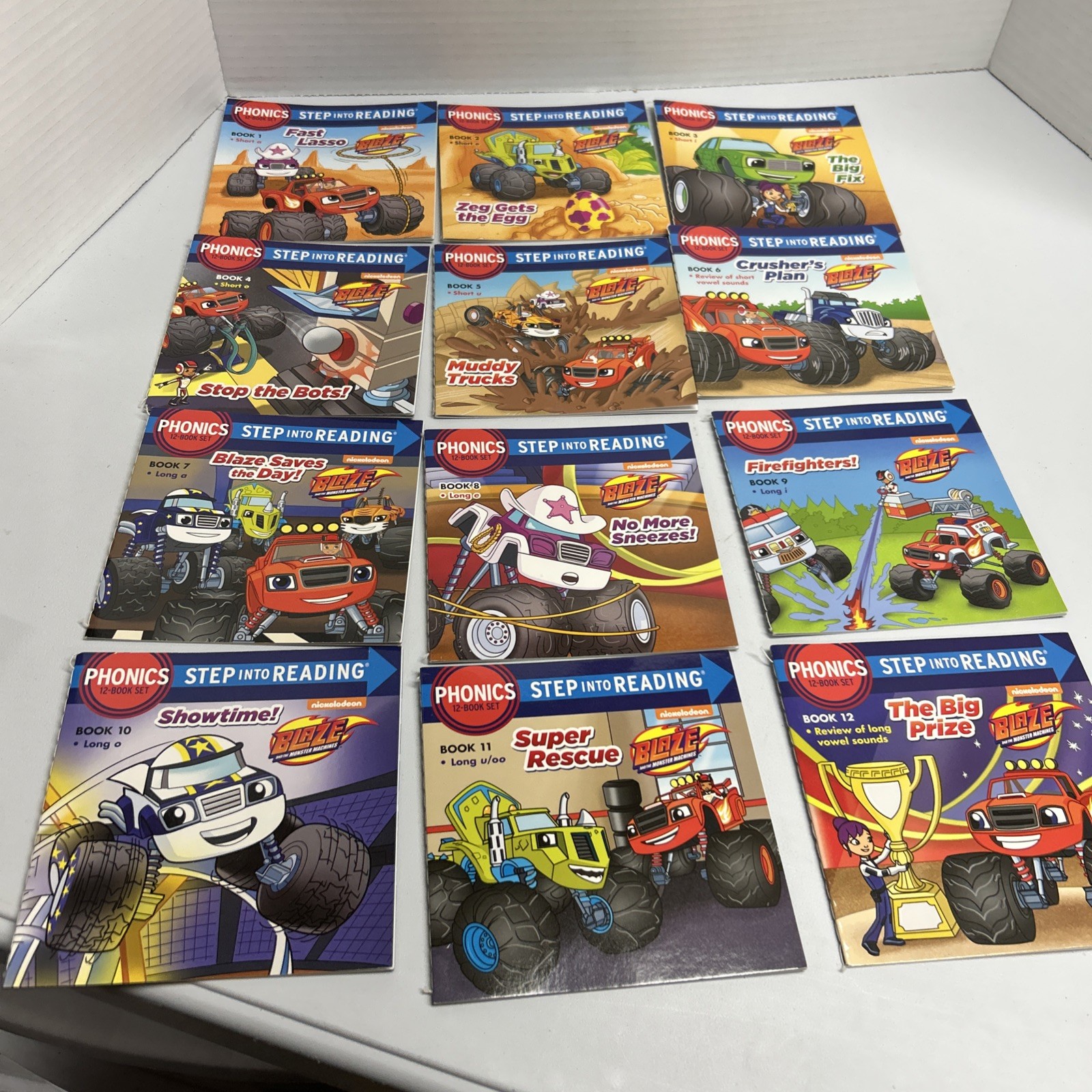 Step into Reading Ser.: Monster Phonics (Blaze and the Monster Machines) 12 Book