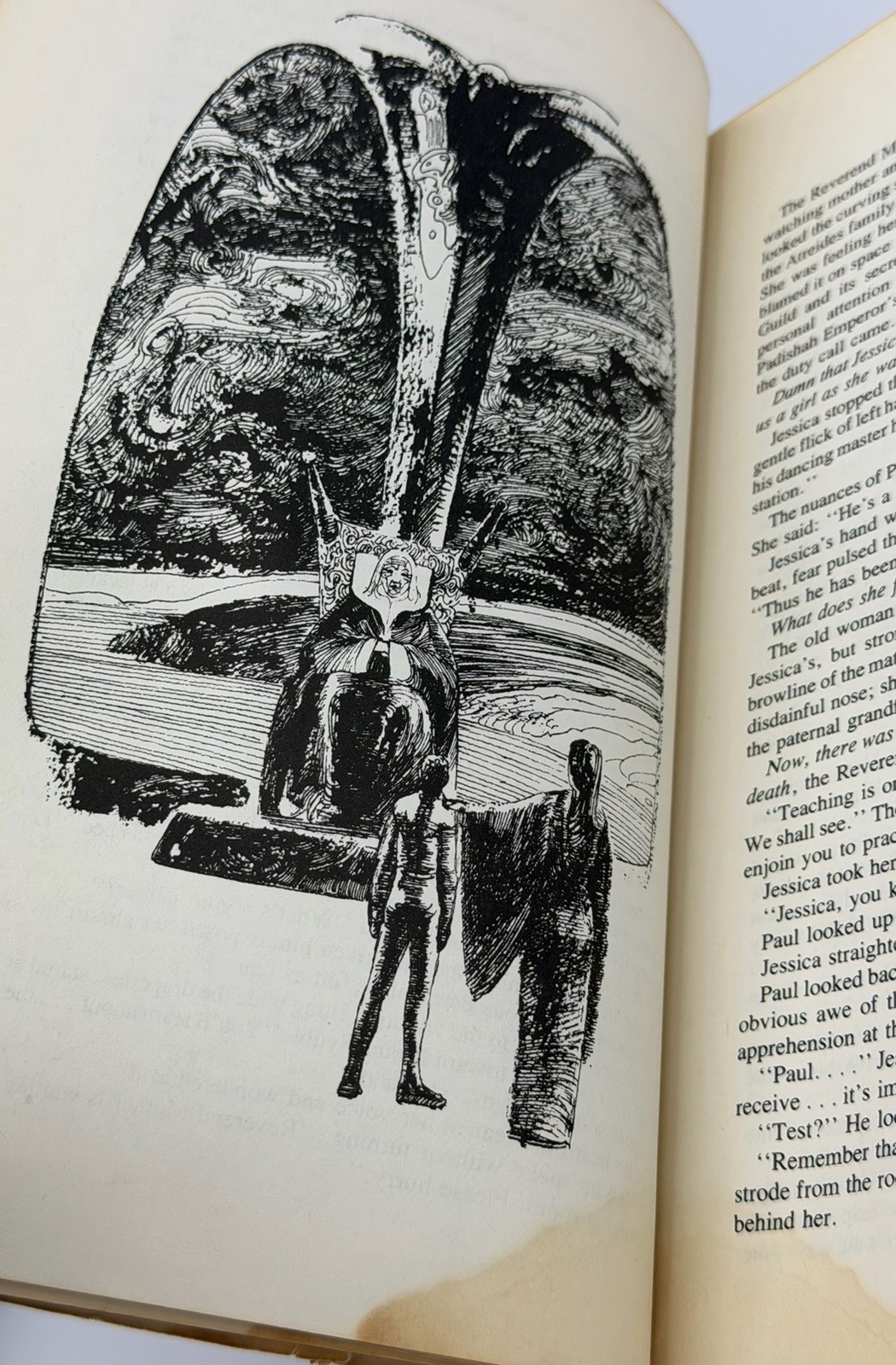 THE ILLUSTRATED DUNE by Frank Herbert ~ 1st Edition 1978 Paperback Collectible