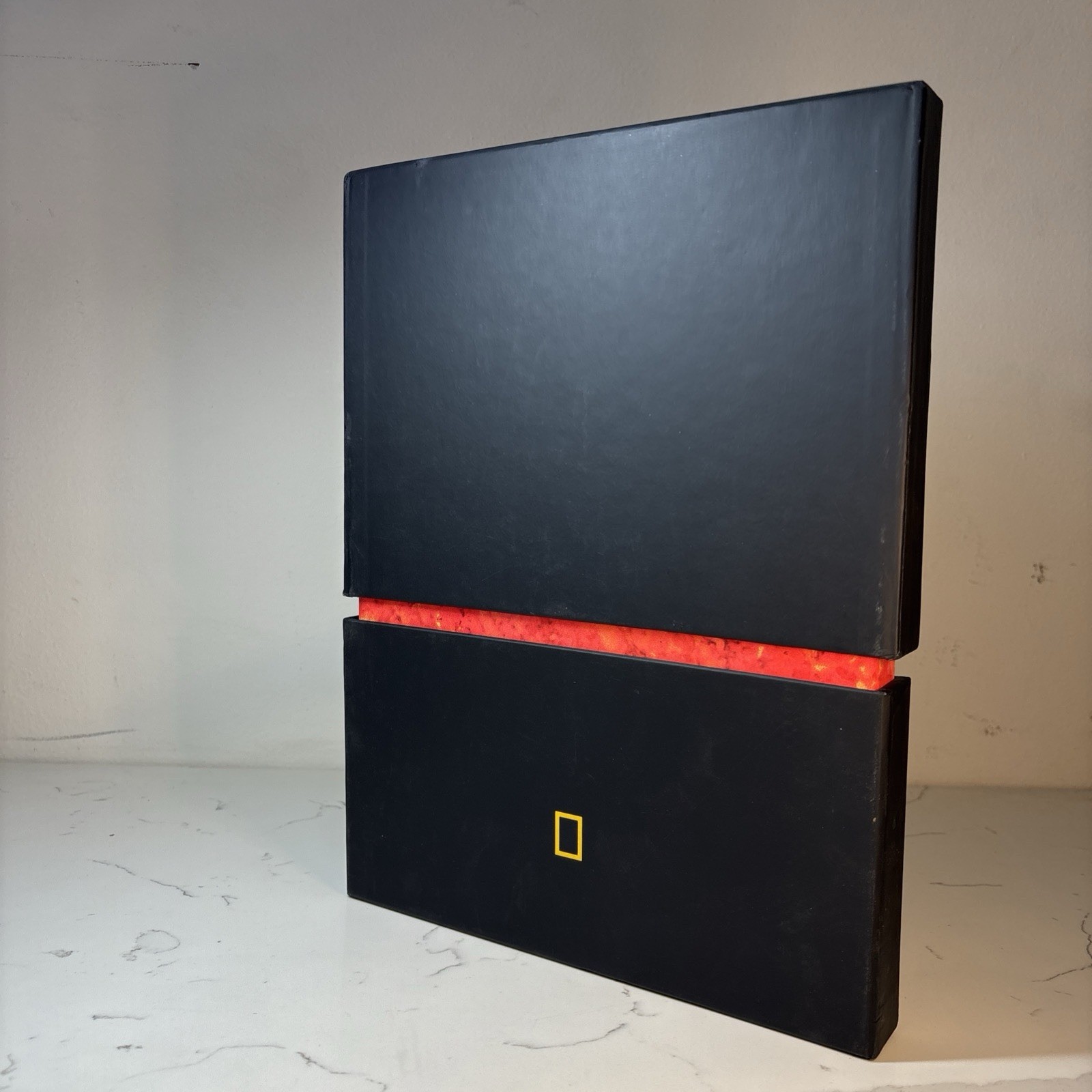 National Geographic’s Fire of Love (Limited Edition with Slipcase) /300 Book