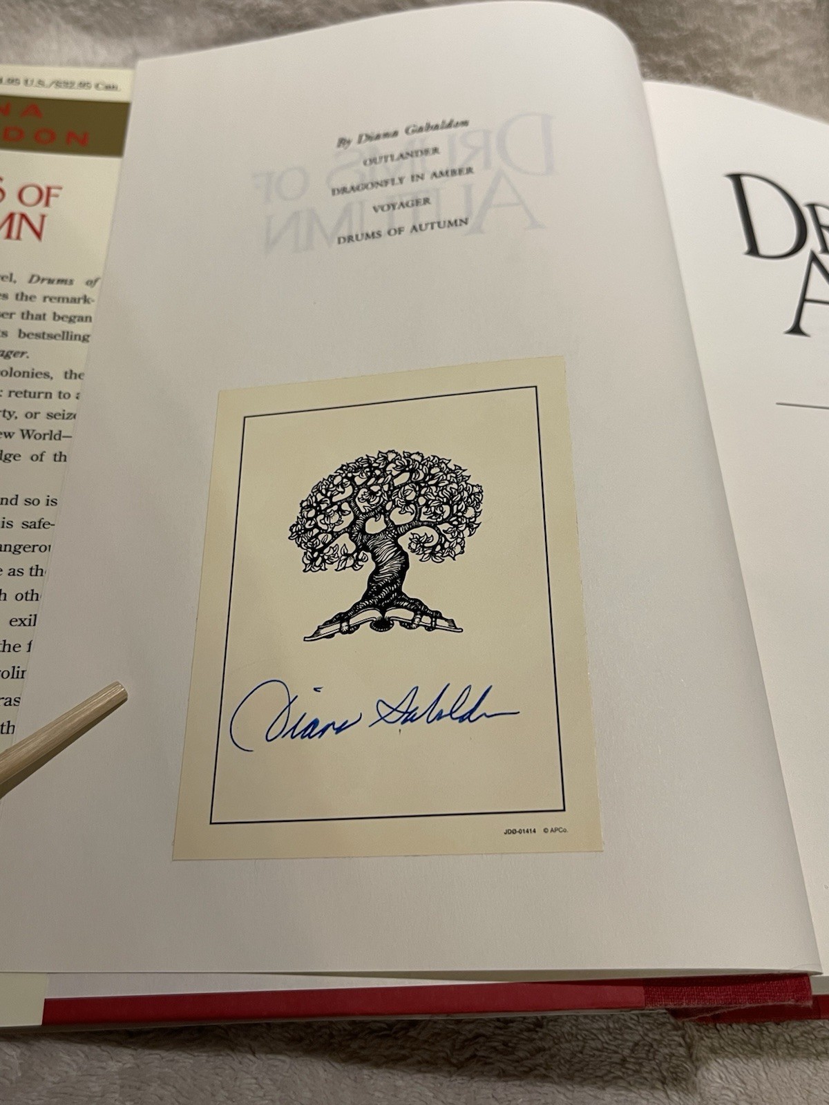 *SIGNED* Drums of Autumn – Diana Gabaldon 1st Edition OUTLANDER Series VG