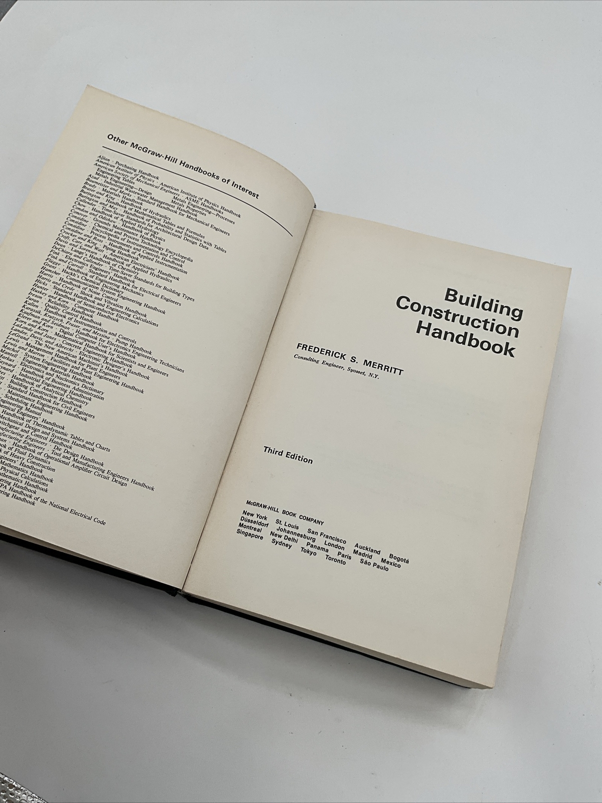 Frederick S. Merritt -BUILDING CONSTRUCTION HANDBOOK -1975- 3rd Edition. AL