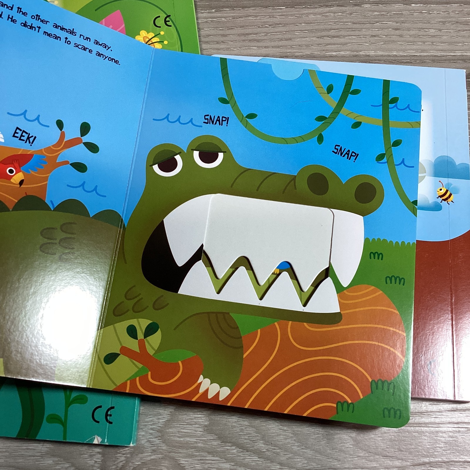 Little Bee Crunchy Books 4 Interactive Board Book Box Set Shark Bite Dino Chomp
