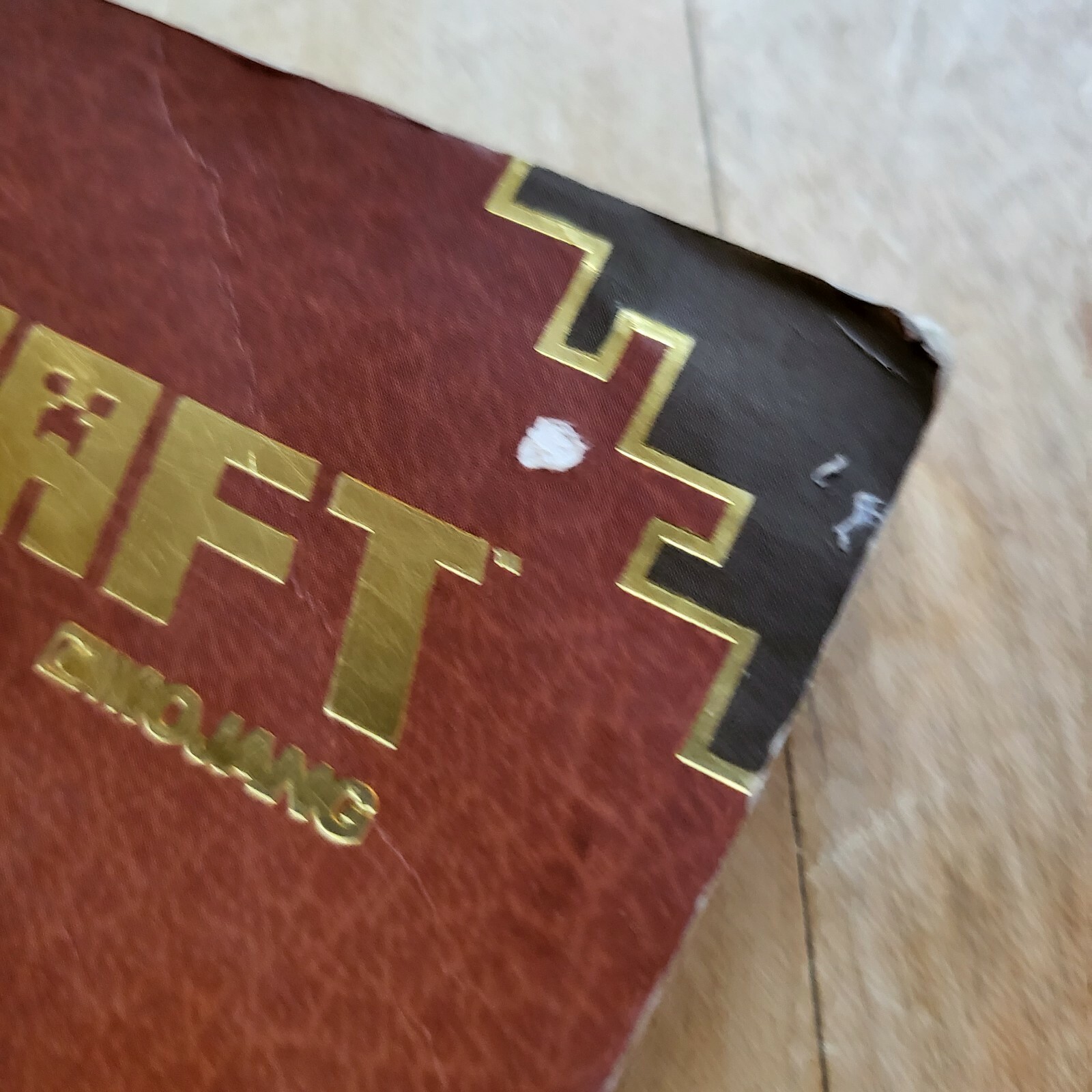 Lot Of 3 Minecraft Handbooks By Mojang 2013/2014/2015