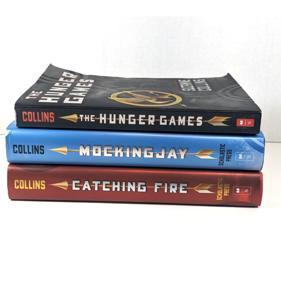 Near Complete Set HUNGER GAMES Books Series Collins +2 Blu-Ray DVDs