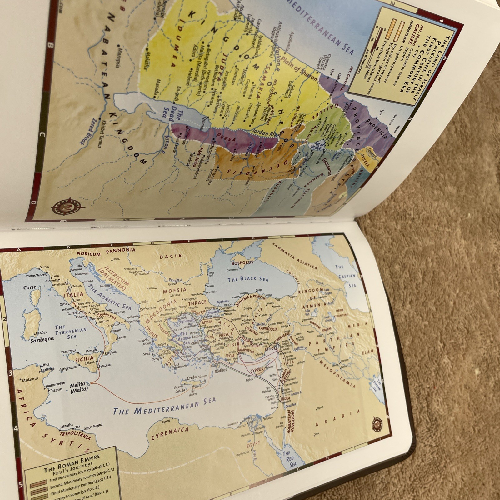 Gift Bible KJV by Hendrickson Publishing Leather Brown Color Maps Unused