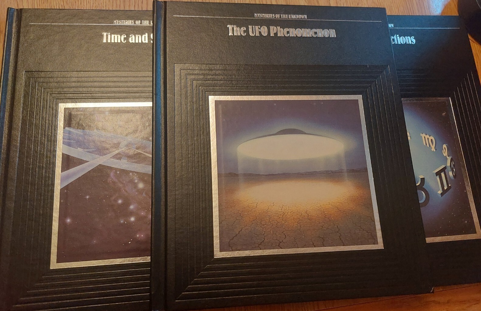 Time Life Mysteries of the Unknown The UFO Phenomenon Cosmic Connection Space
