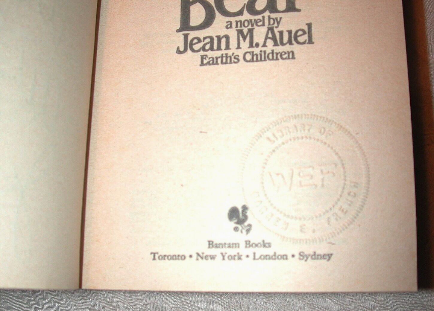 Clan of the Cave Bear by Jean M. Auel Paperback 1981 9th SIGNED Earth’s Children