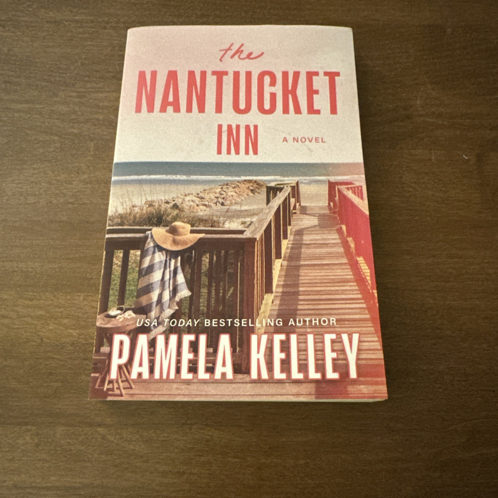 The Nantucket Inn: A Novel Kelley VERY GOOD PROMPT SHIPPING