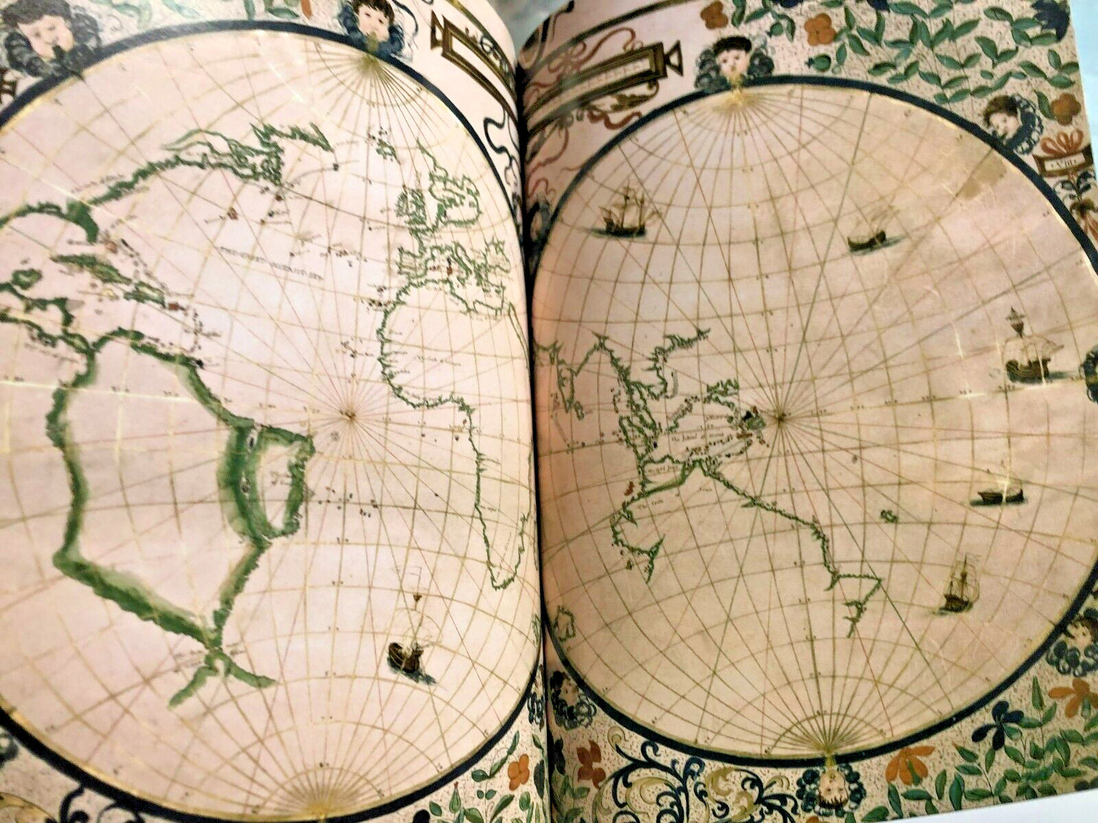 RARE! 1421 : The Year China Discovered America by Gavin Menzies GREAT SOFTCOVER