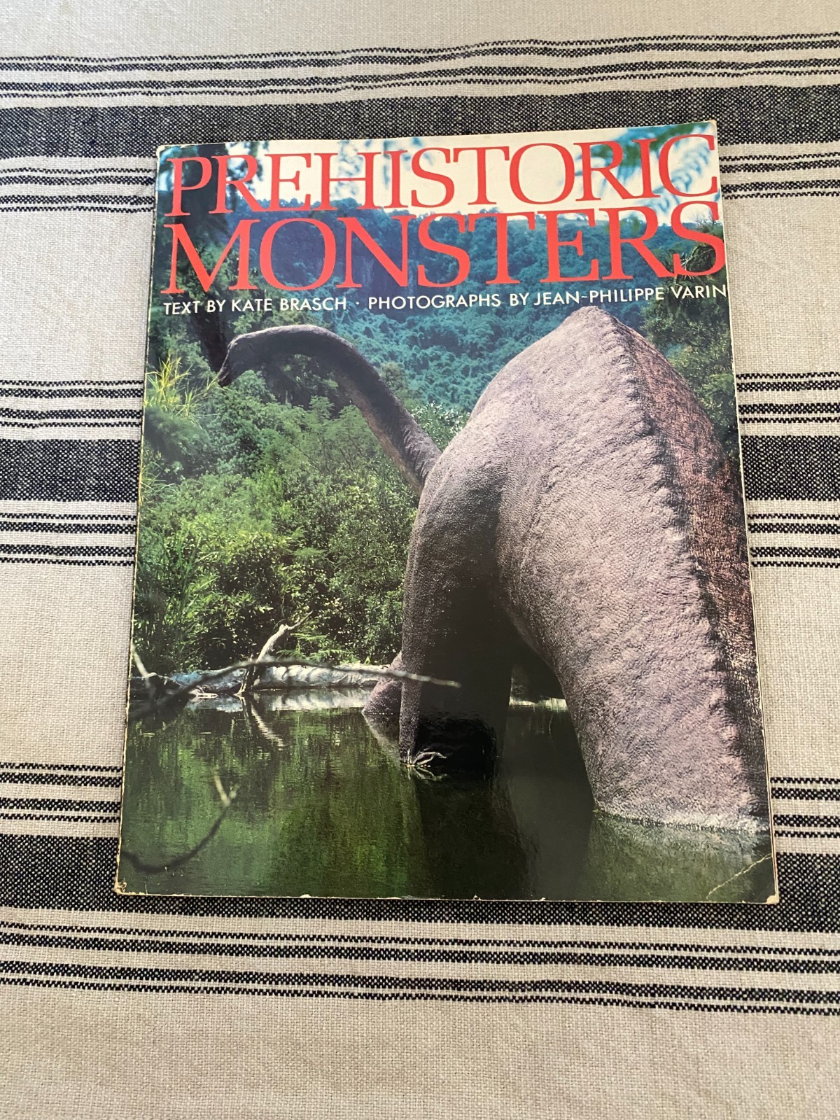 Prehistoric Monsters Dinosaur Book 1987 Jean-Philippe Varin Illustrated PB