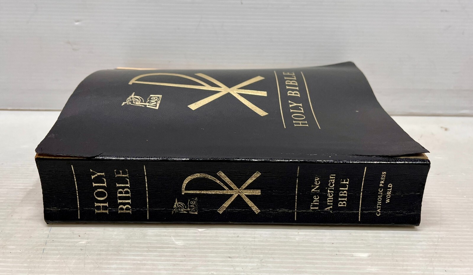 Holy Bible New American Bible NAB Catholic Press World Softcover First Ed 1971