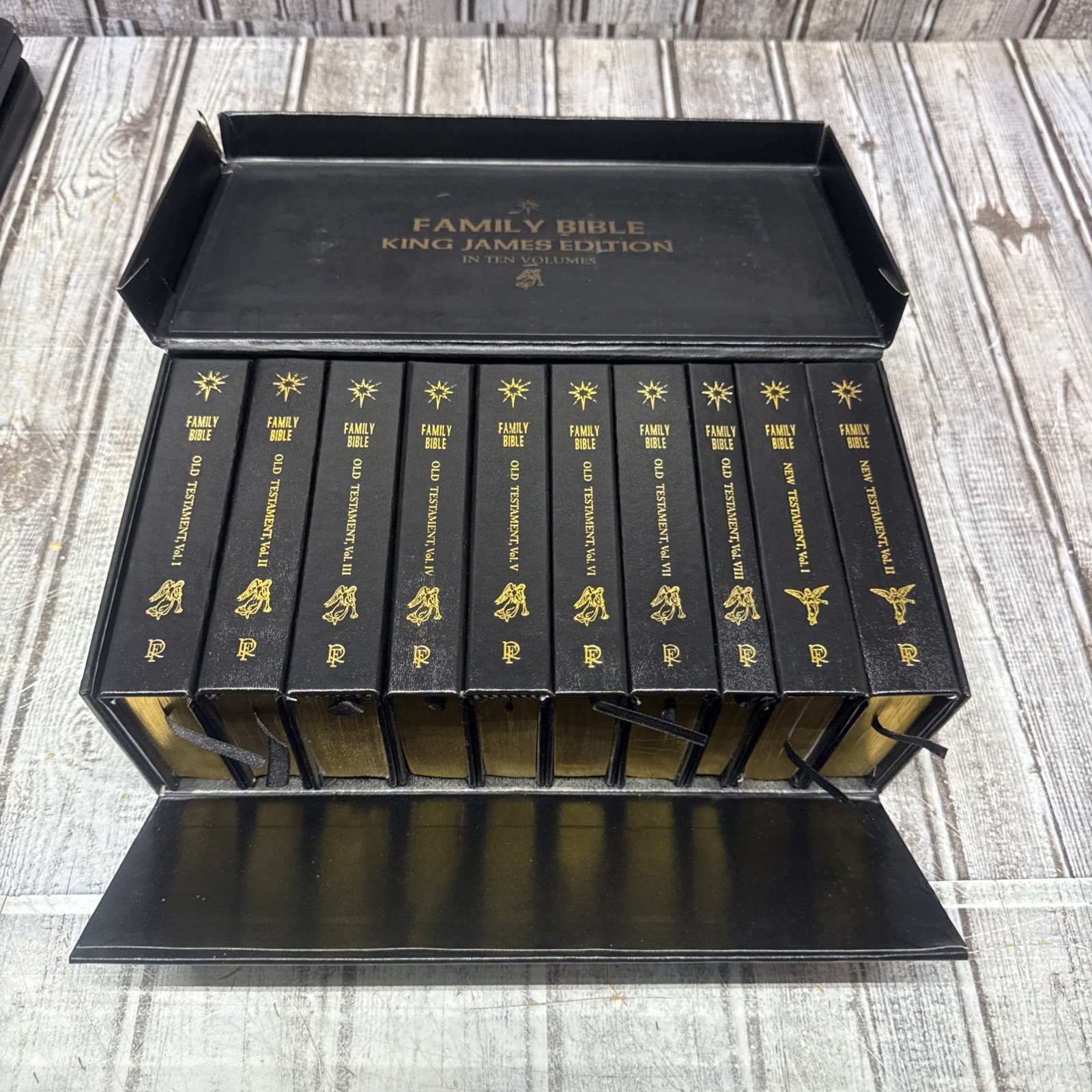 Family Bible King James Edition Ten Volumes Complete 10 Book Box Set