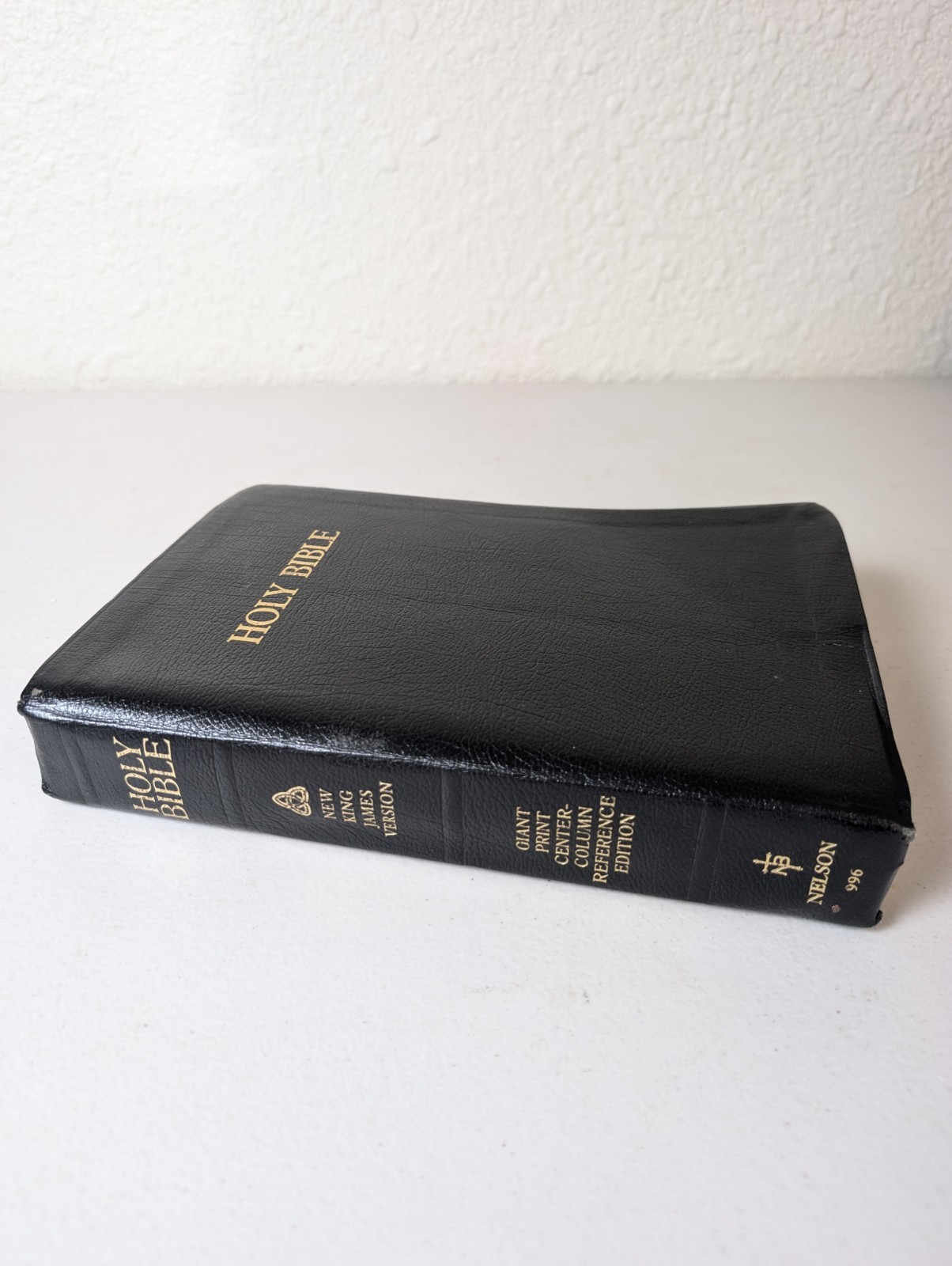 NKJV Giant Print Center Column Reference Bible Nelson 996 Black Leather