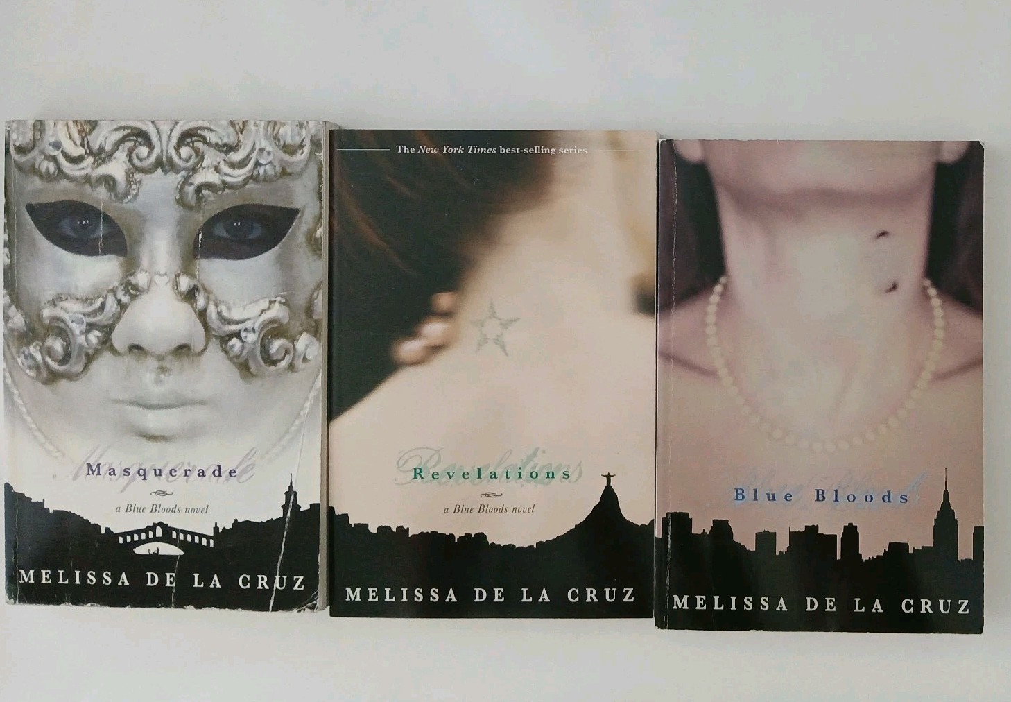 Blue Bloods 3book Boxed Set by Melissa de la Cruz (2009, Box or Slipcased)