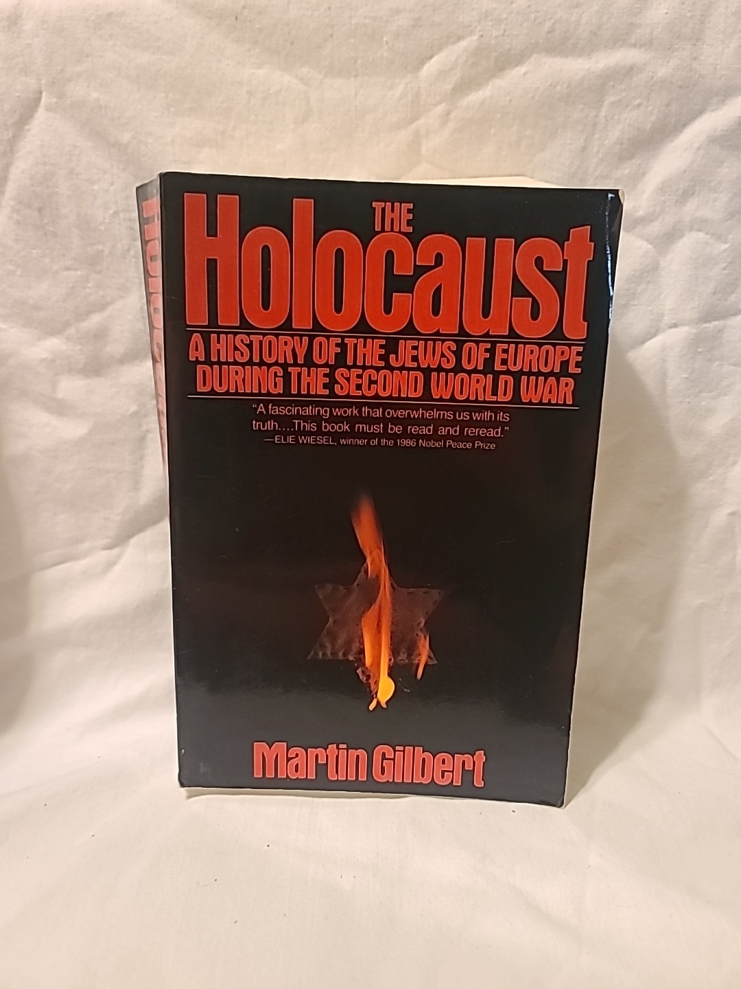 (D) The Holocaust: A History Of The Jews Of Europe By Martin Gilbert (PB 1987)