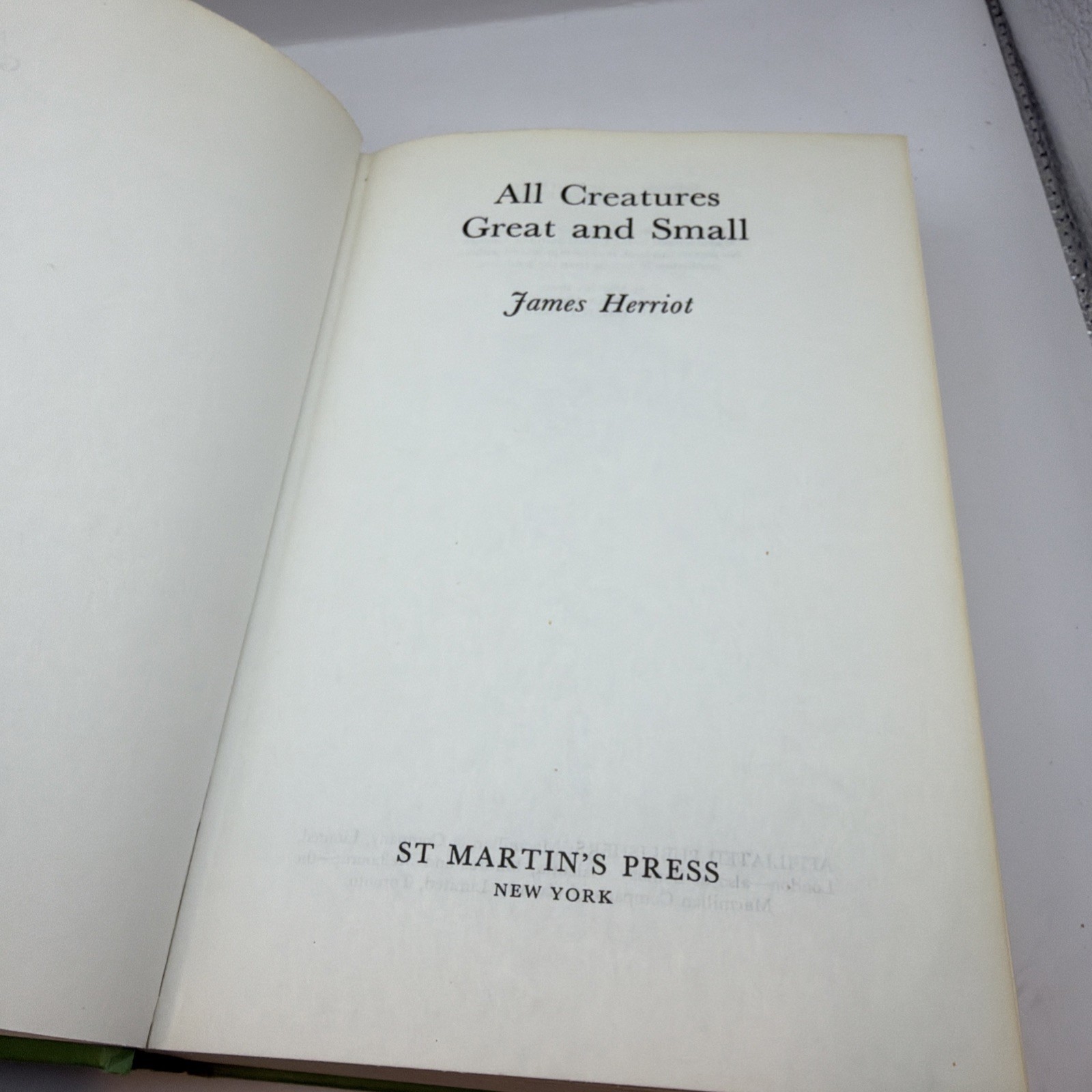 ALL CREATURES GREAT AND SMALL BY JAMES HERRIOT 1ST ED HC/Dj 1st Print