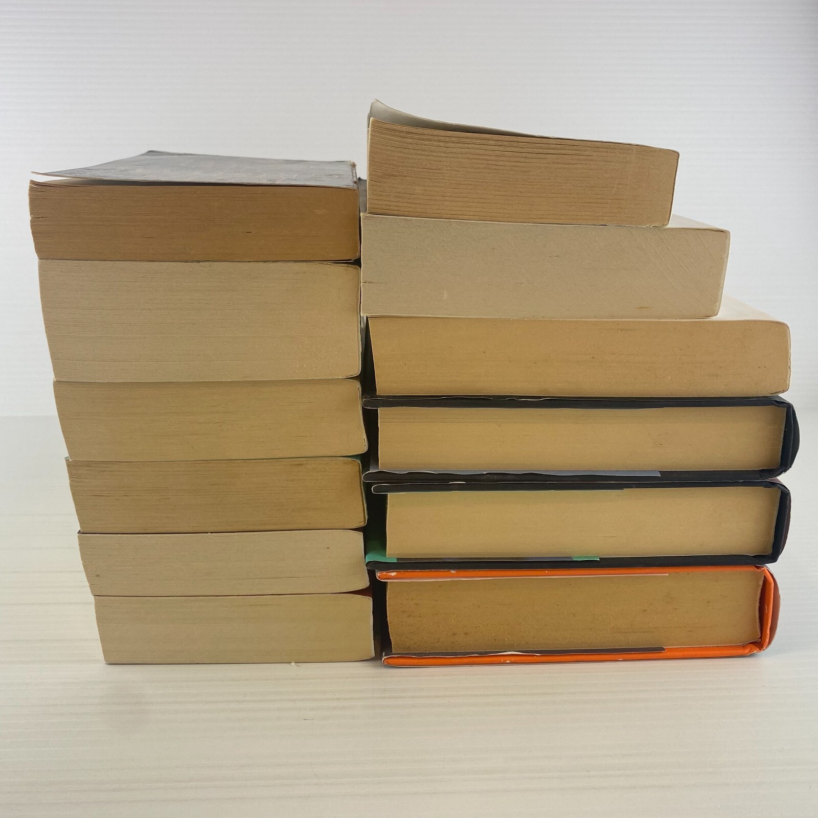 JOHN GRISHAM BUNDLE x 12 books PAPERBACK and HARDCOVER MIX CRIME THRILLER