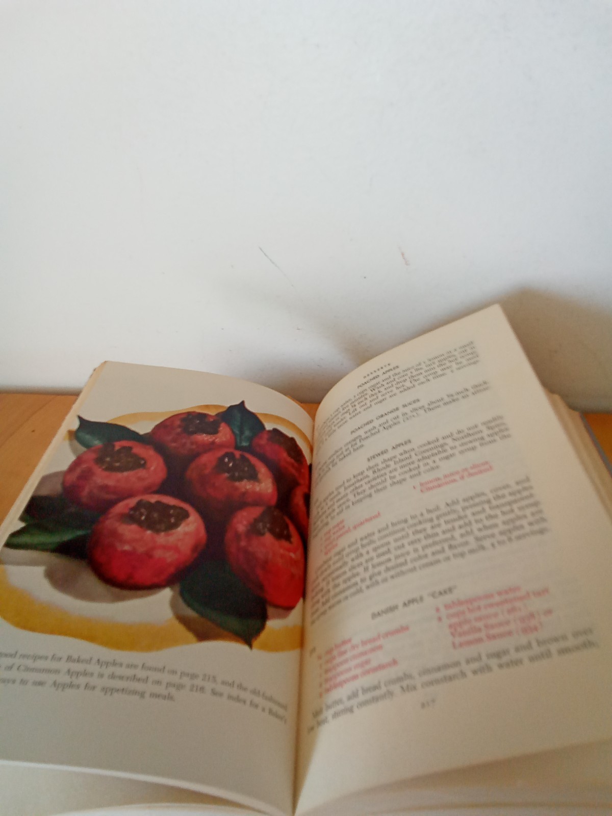 META GIVEN-THE MODERN FAMILY COOK BOOK-HC-1961-J. FERGUSON PUBLISHING COMPANY