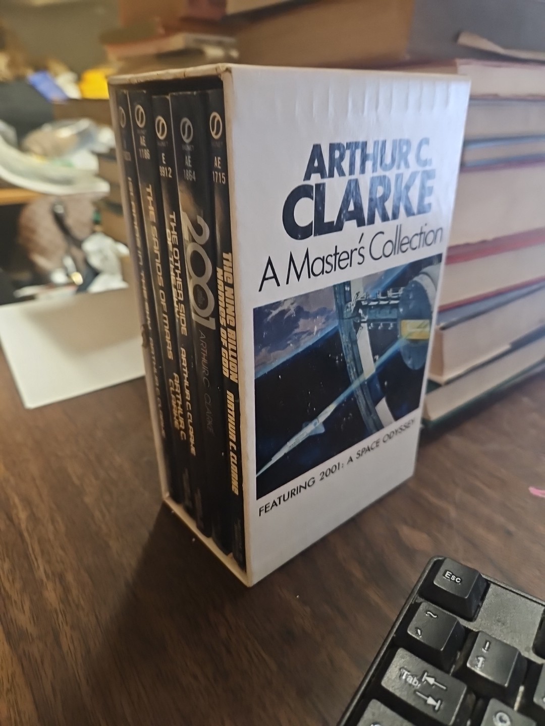 Arthur C. Clarke: A Master’s Collection 5-Book Paperback Box Set A Space Odyssey