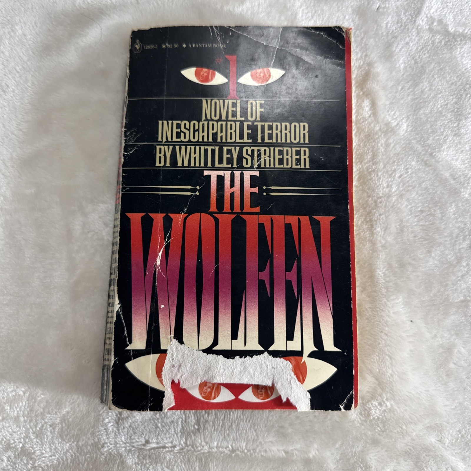 The Wolfen – Whitley Strieber (Paperback, 1979)