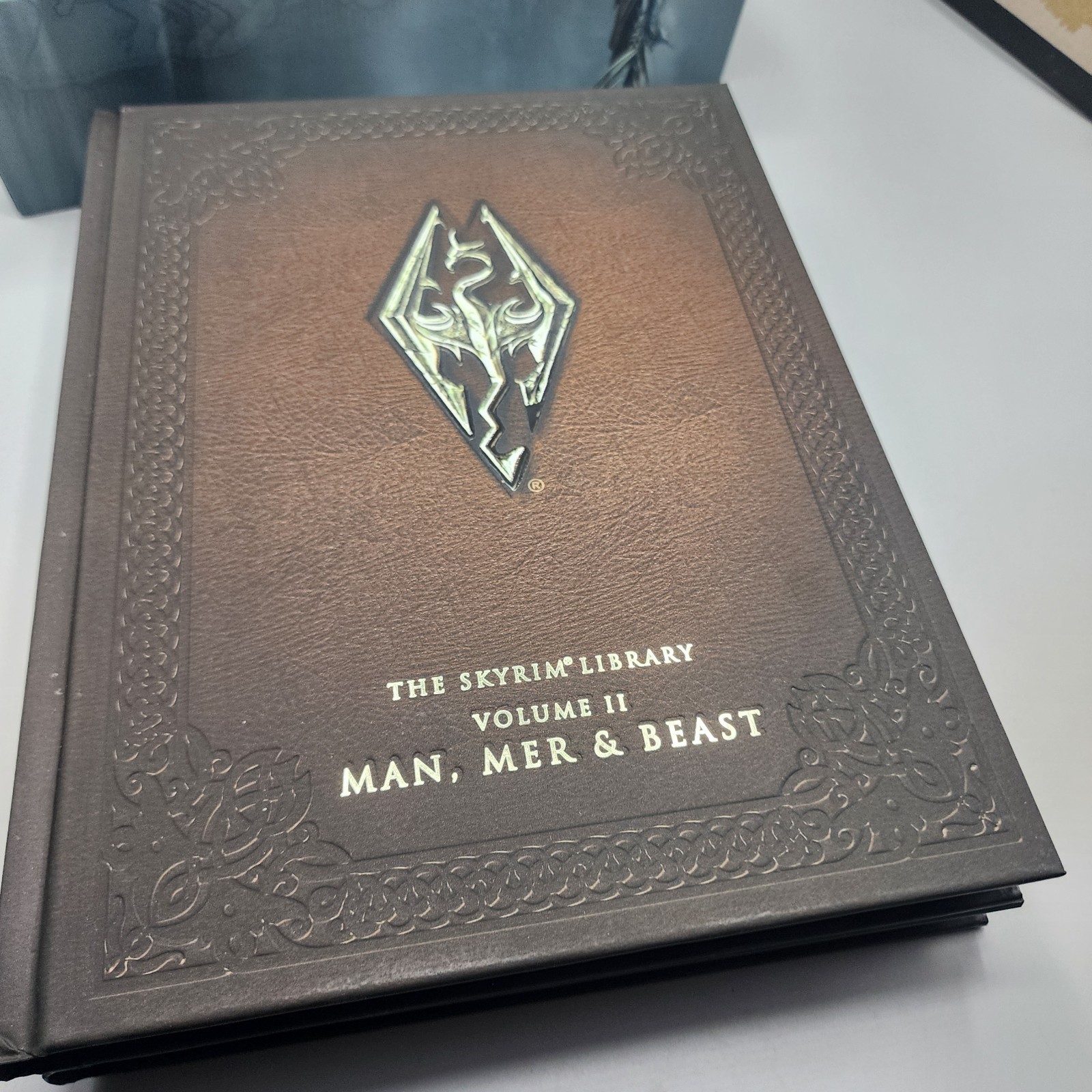 The Skyrim Library – Volumes I, II & III (Box Set) Pre-owned – Read