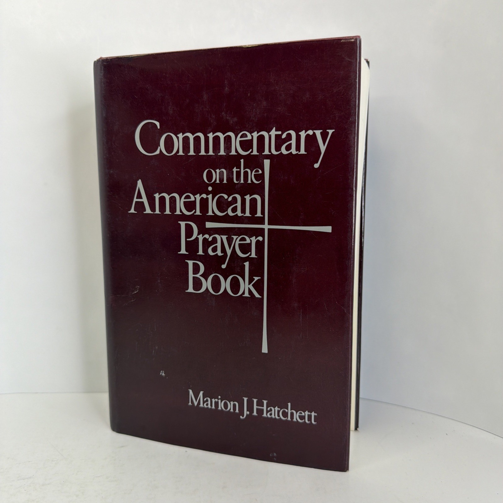 Commentary on the American Prayer Book 1979 HCDJ by Marion J. Hatchett