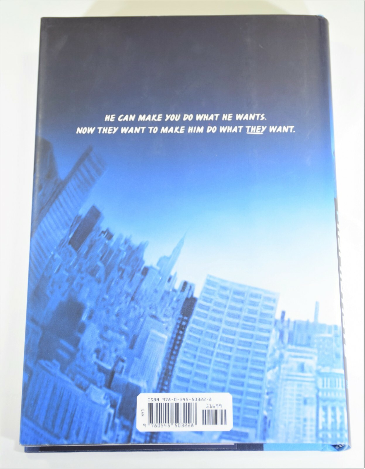 Gordon Korman THE HYPNOTISTS Scholastic Press 2013 Hardcover, Dust Jacket