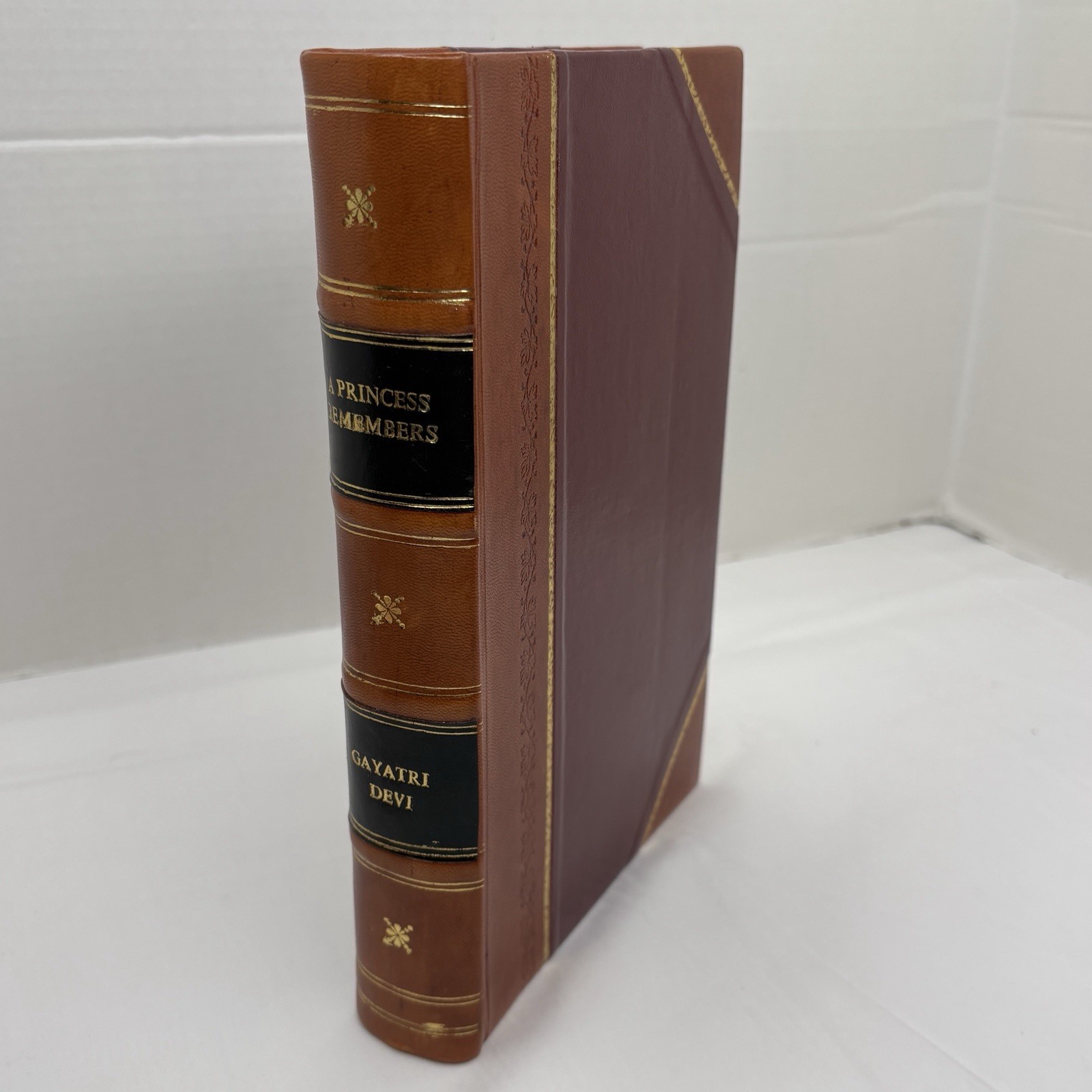 A Princess Remembers: the Memoirs of the Maharani of Jaipur, Devi, Leather Bound