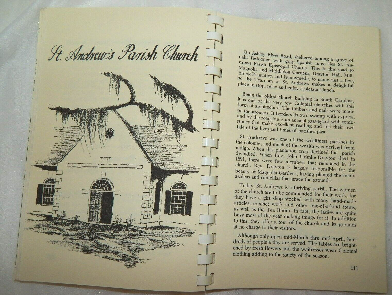 Doin’ The Charleston ~ A Gourmet’s Guide & Cookbook, Molly Sillers, Vintage 1976