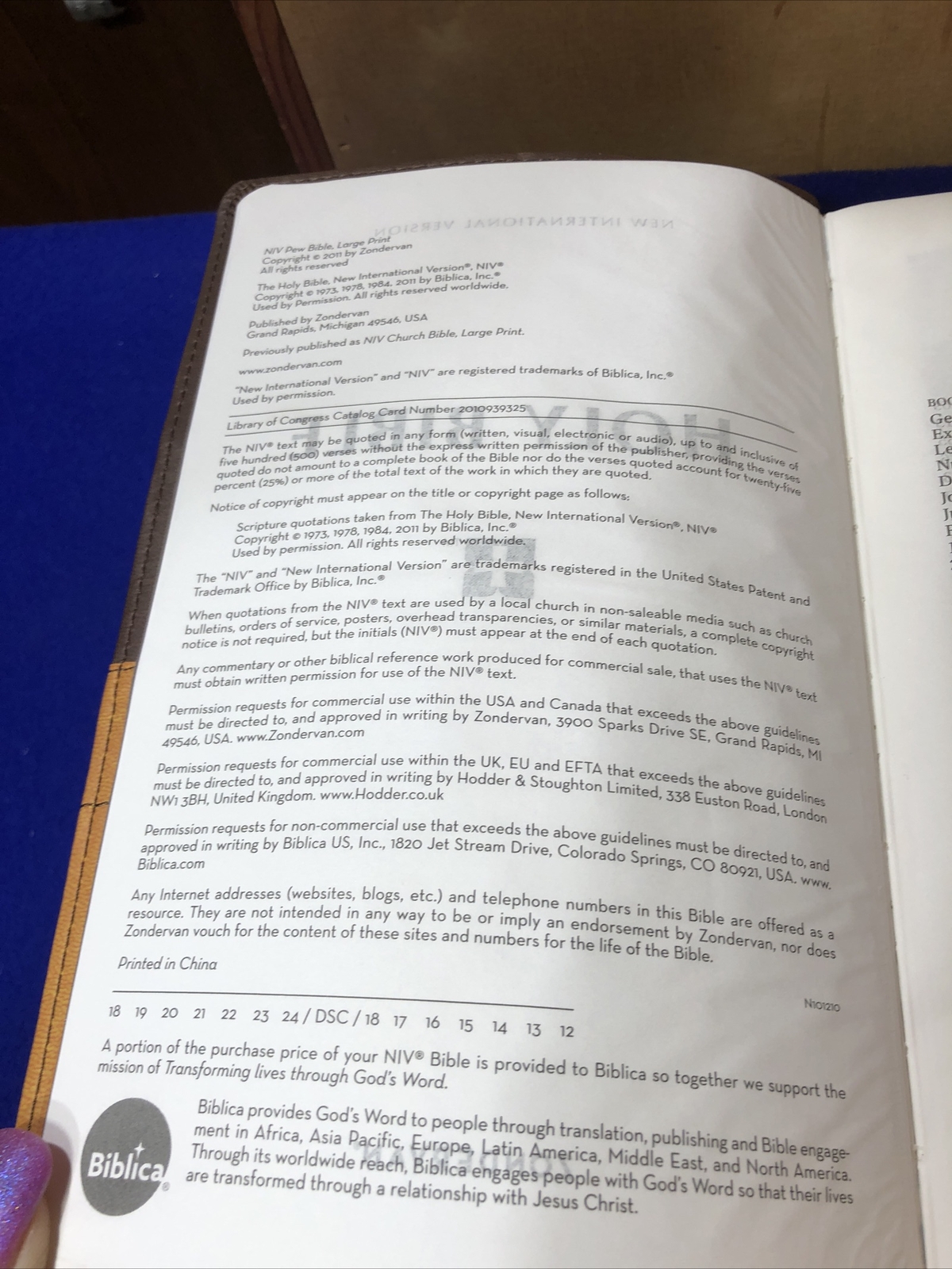 NIV Pew Large Print BIBLE Large Print Leathersoft