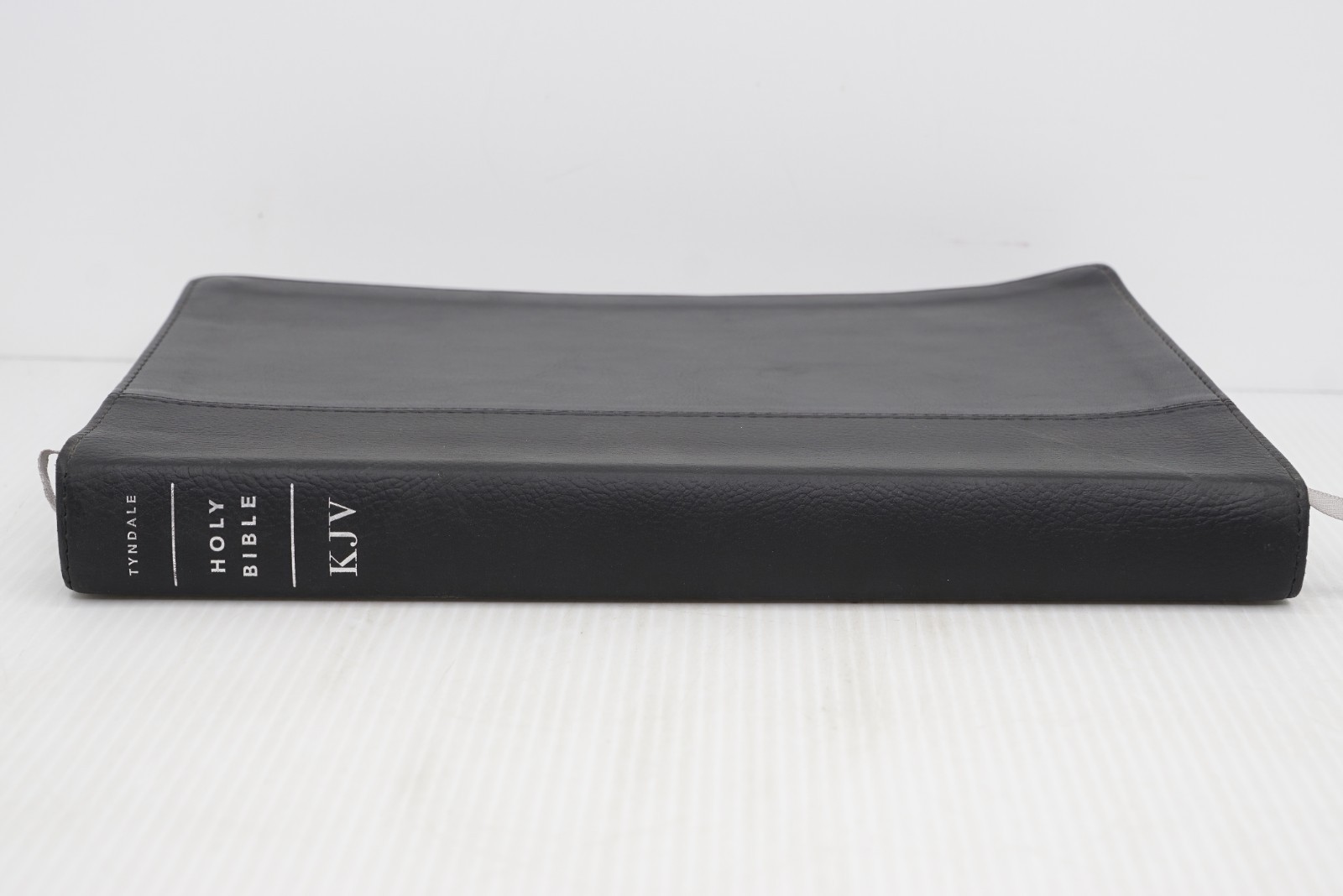 KJV Large Print Thinline Filament Enabled Reference Bible Tyndale Red Letter
