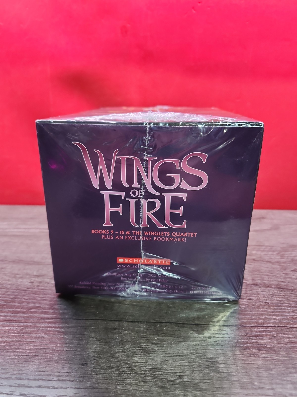Wings of Fire: 8 Book Box Set (# 9-15 + The Winglets Quartet) Tui T Sutherland