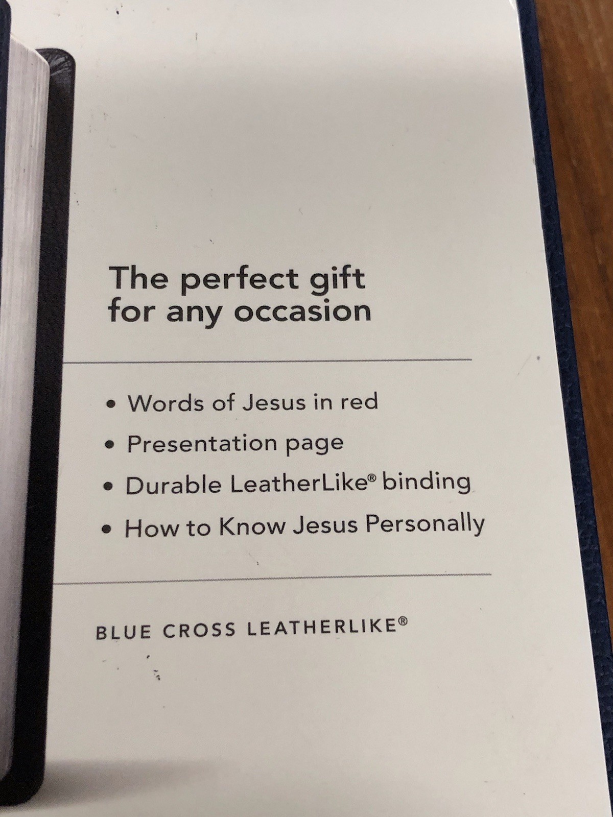 NLT Tyndale Premium Gift Bible, Filament Enabled, Blue Cross