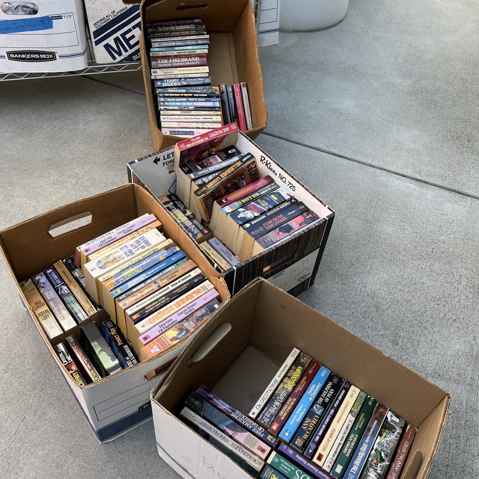 HUGE 122 BOOK LOT Vintage/Modern Mix Sci-Fi Fantasy Paperback Science Fiction