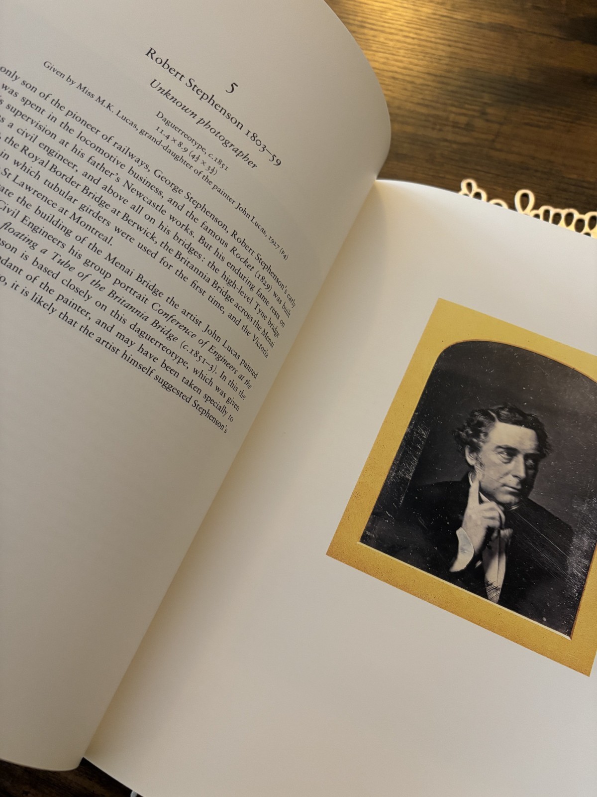 Camera Portraits Photographs from the National Portrait Gallery London 1839-1989