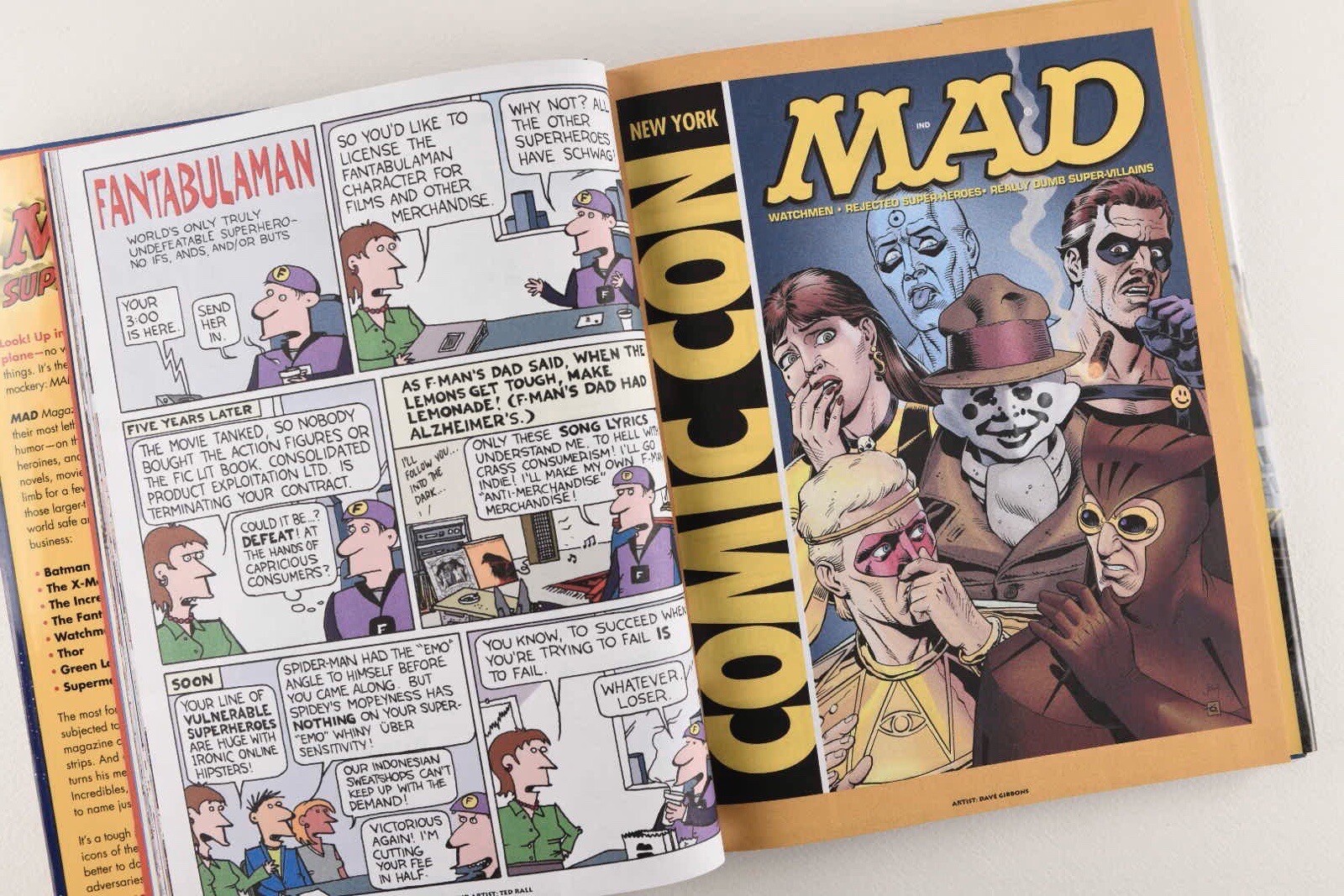 MAD ABOUT SUPER HEROES Version 2.5, 2012 1st Edition HC DJ Fall River Press VGC