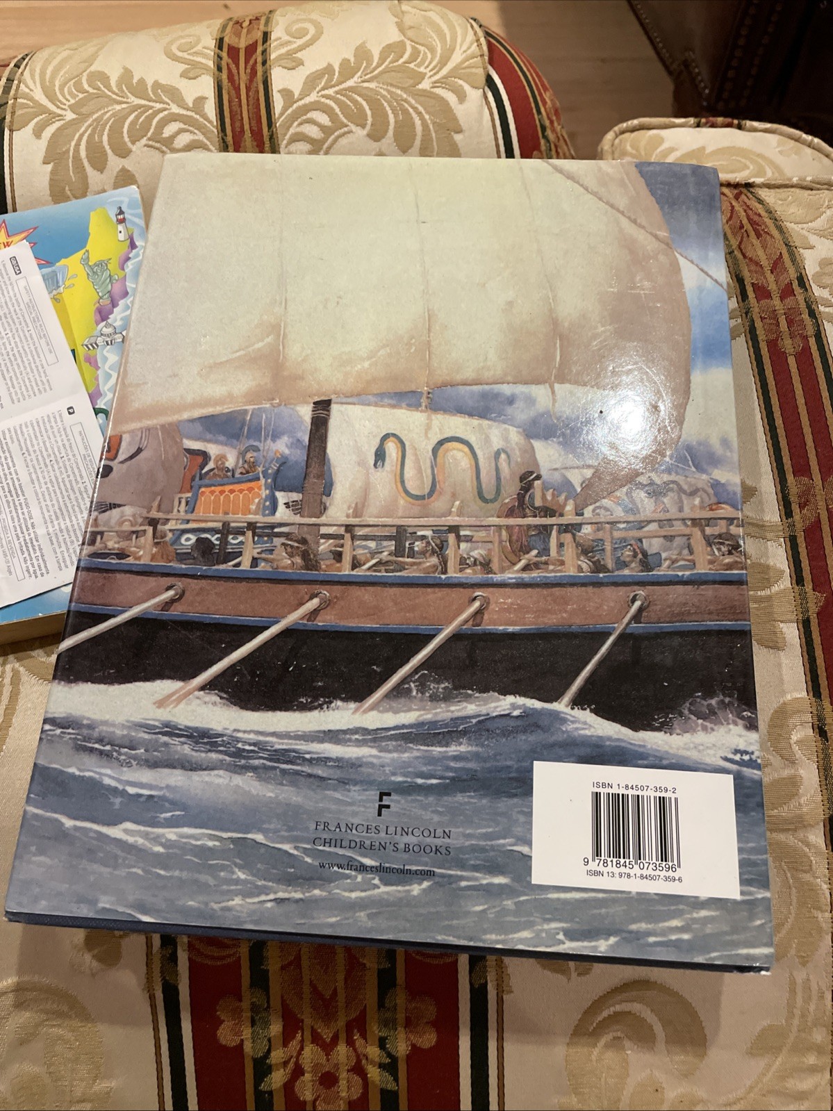 Black Ships Before Troy by Rosemary Sutcliff:VG