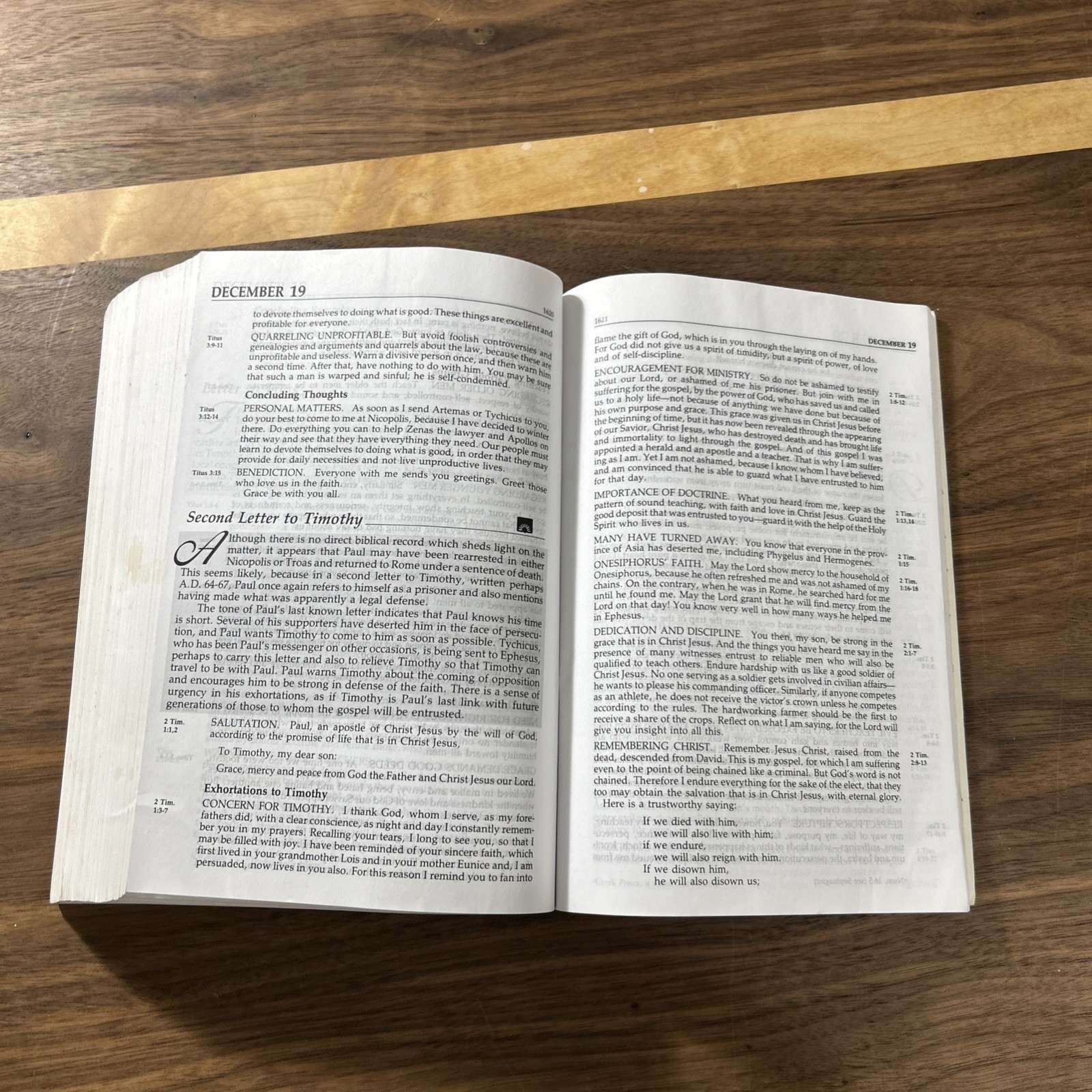 Daily Bible by F. LaGard Smith (1984, Trade Paperback)