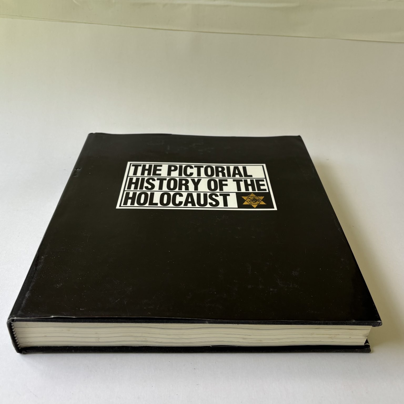 The Pictorial History of the Holocaust Arad 1990 First Printing Macmillan