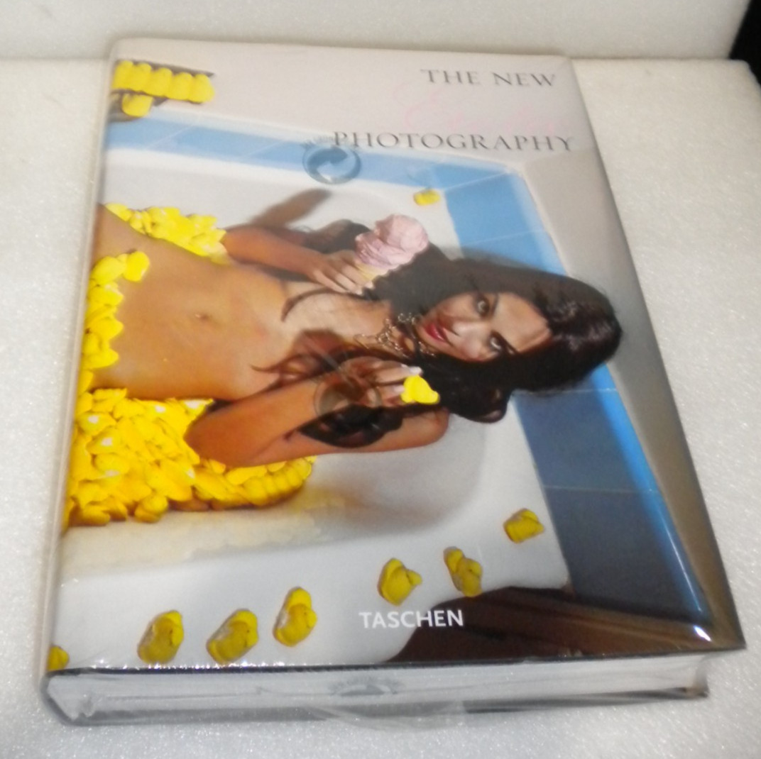 The New Erotic Photography Dian Hanson Eric Kroll Taschen Black HC DJ 2007 Italy