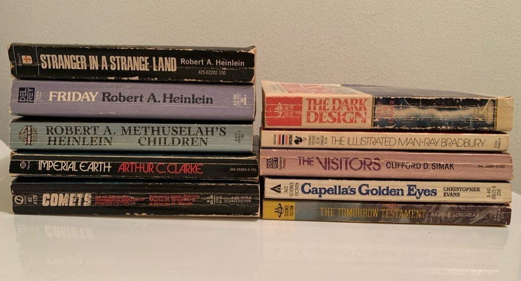 LOT OF 10 VINTAGE SCIENCE FICTION PAPERBACKS BY SOME OF THE BEST SCI-FI AUTHORS