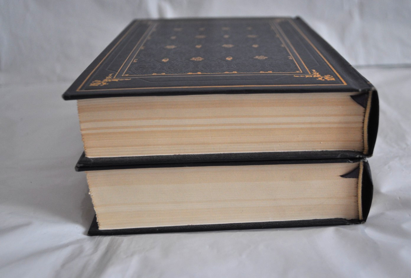 Shōgun A Novel of Japan James Clavell Vol. 1-2 International Collectors Library