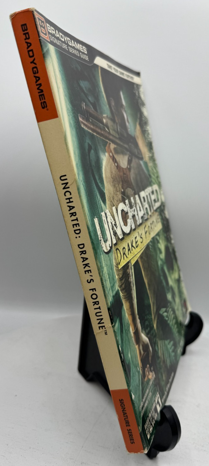 Uncharted Drakes Fortune Bradygames Signature Series Strategy Guide w/ Poster