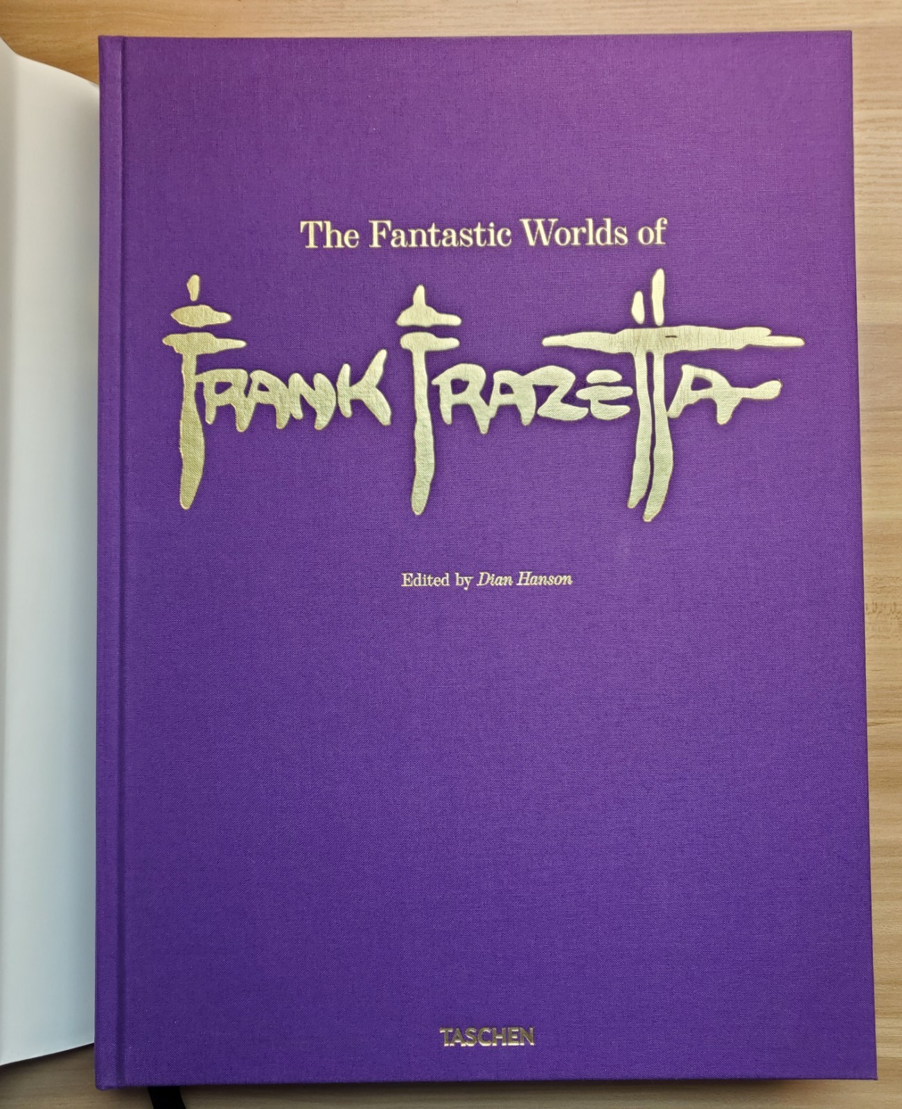 Fantastic WorldsFrank Frazetta Art Book Taschen XL Bundle-Conan-Modiphius, More!