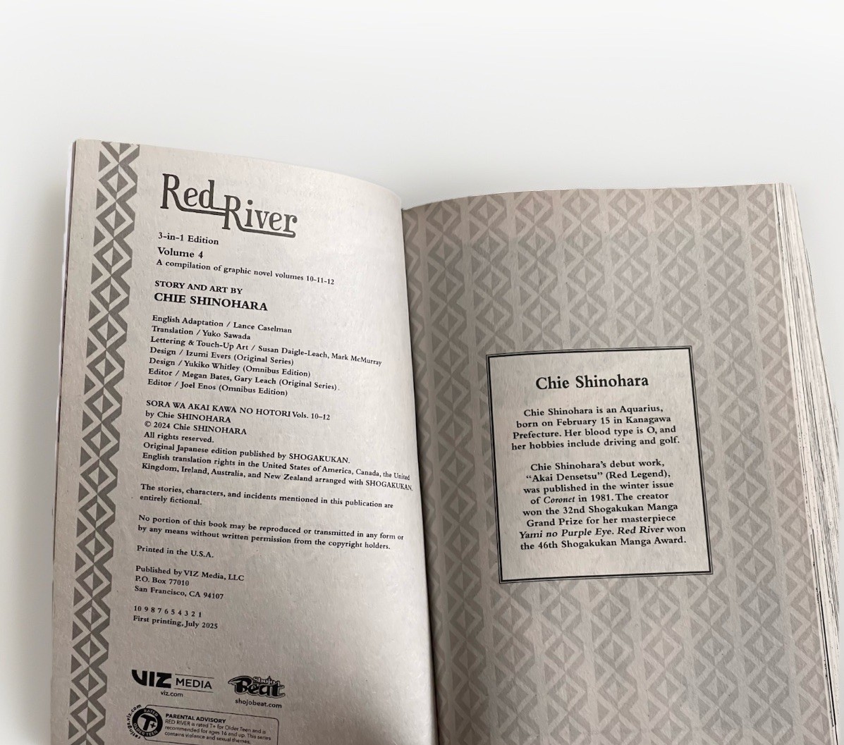 Red River (3-in-1 Edition), Vol. 4: Volume 4 by Chie Shinohara