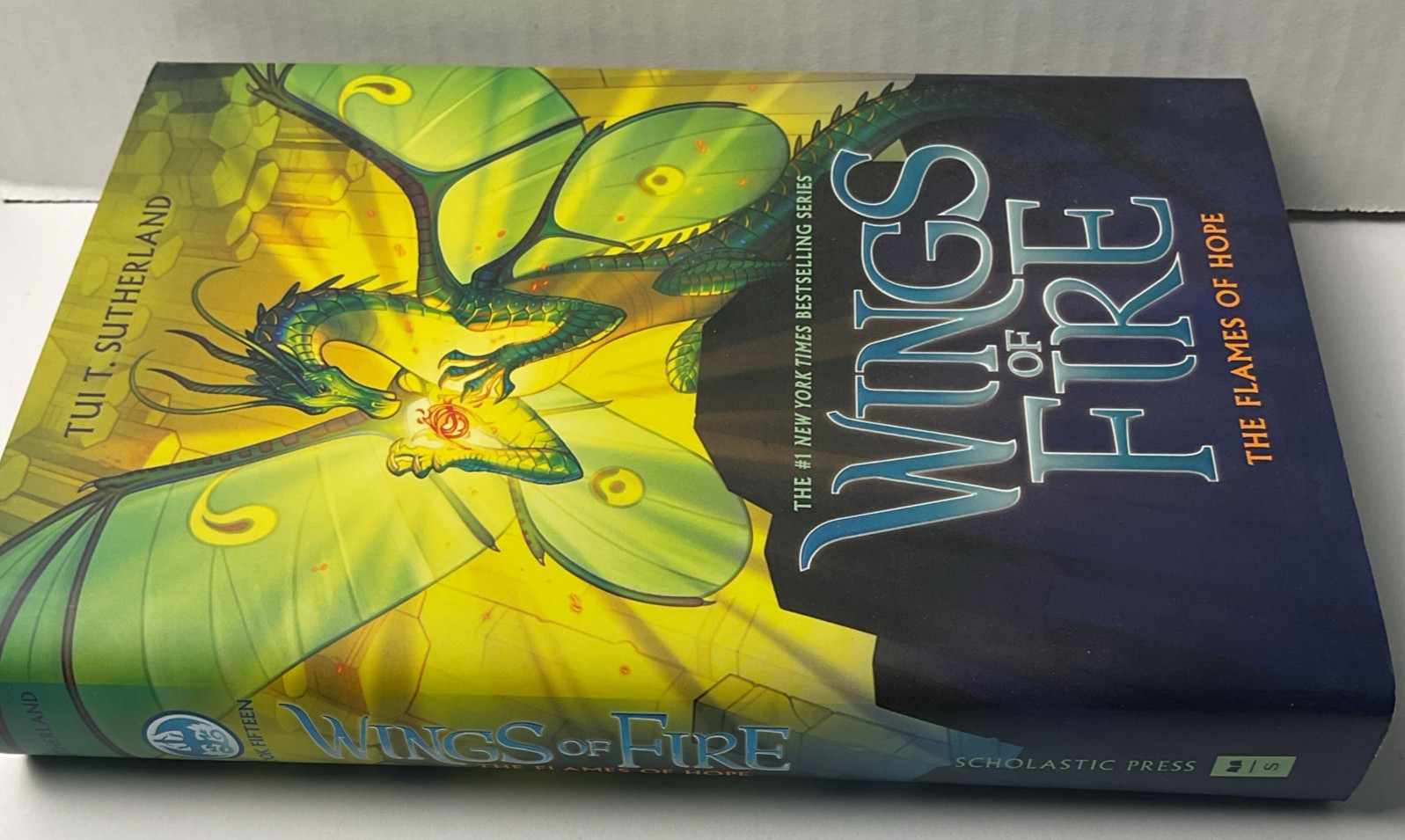 Flames of Hope (Wings of Fire #15) by Tui T. Sutherland (2022, Hardcover)